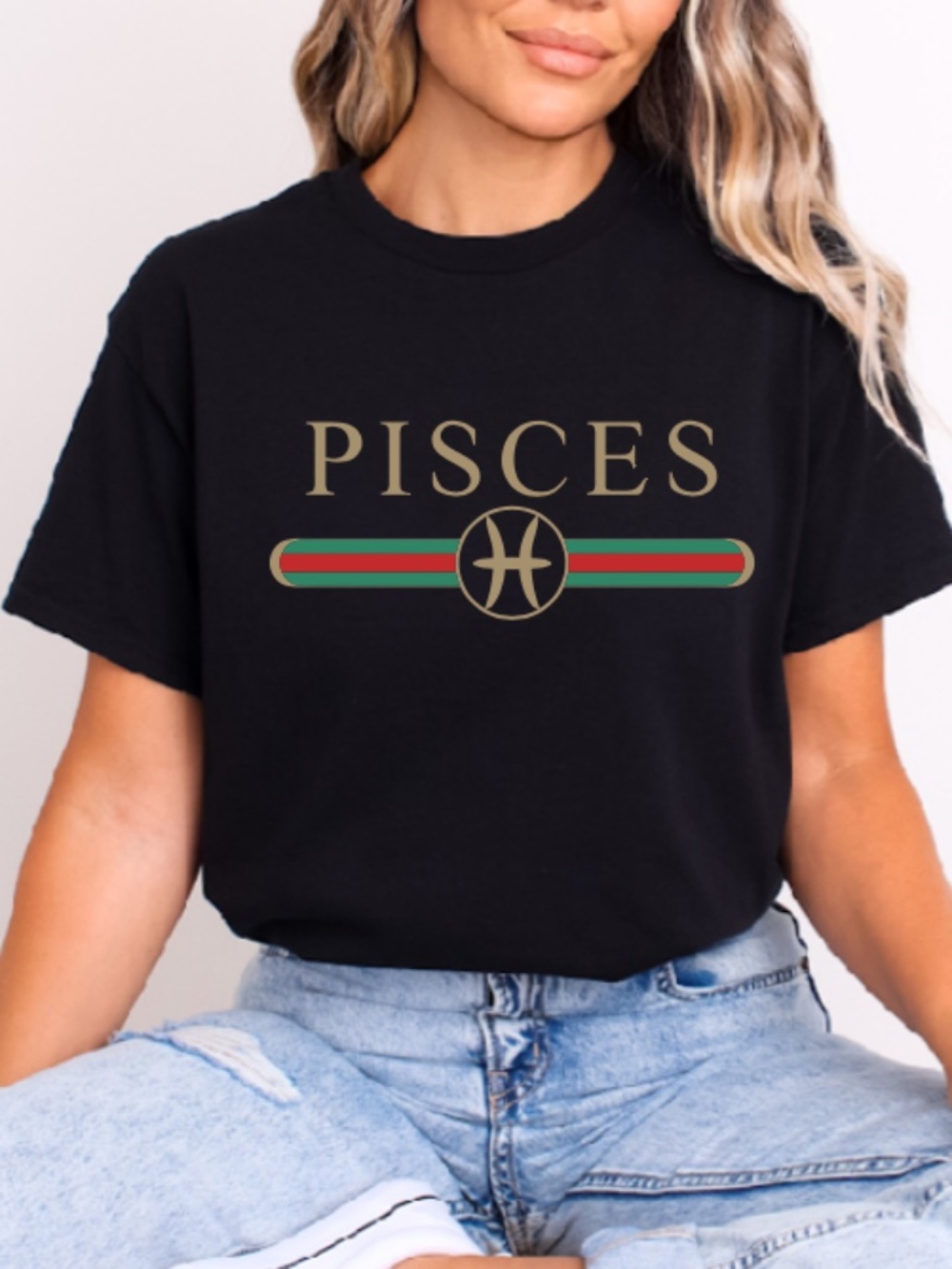 Pisces zodiac graphic T-shirt